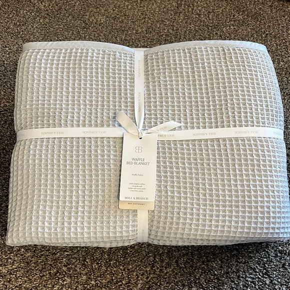 BNIB Boll & Branch king waffle blanket in sky - Picture 3 of 8